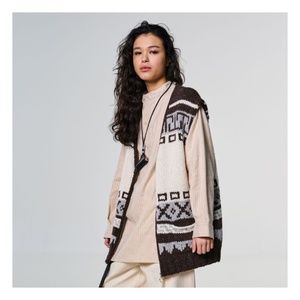 Girls of Dust Oversize Cochiwan Wool blend knit vest